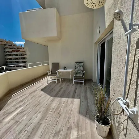 Luxury Sea View Large Terrace Benalbeach *